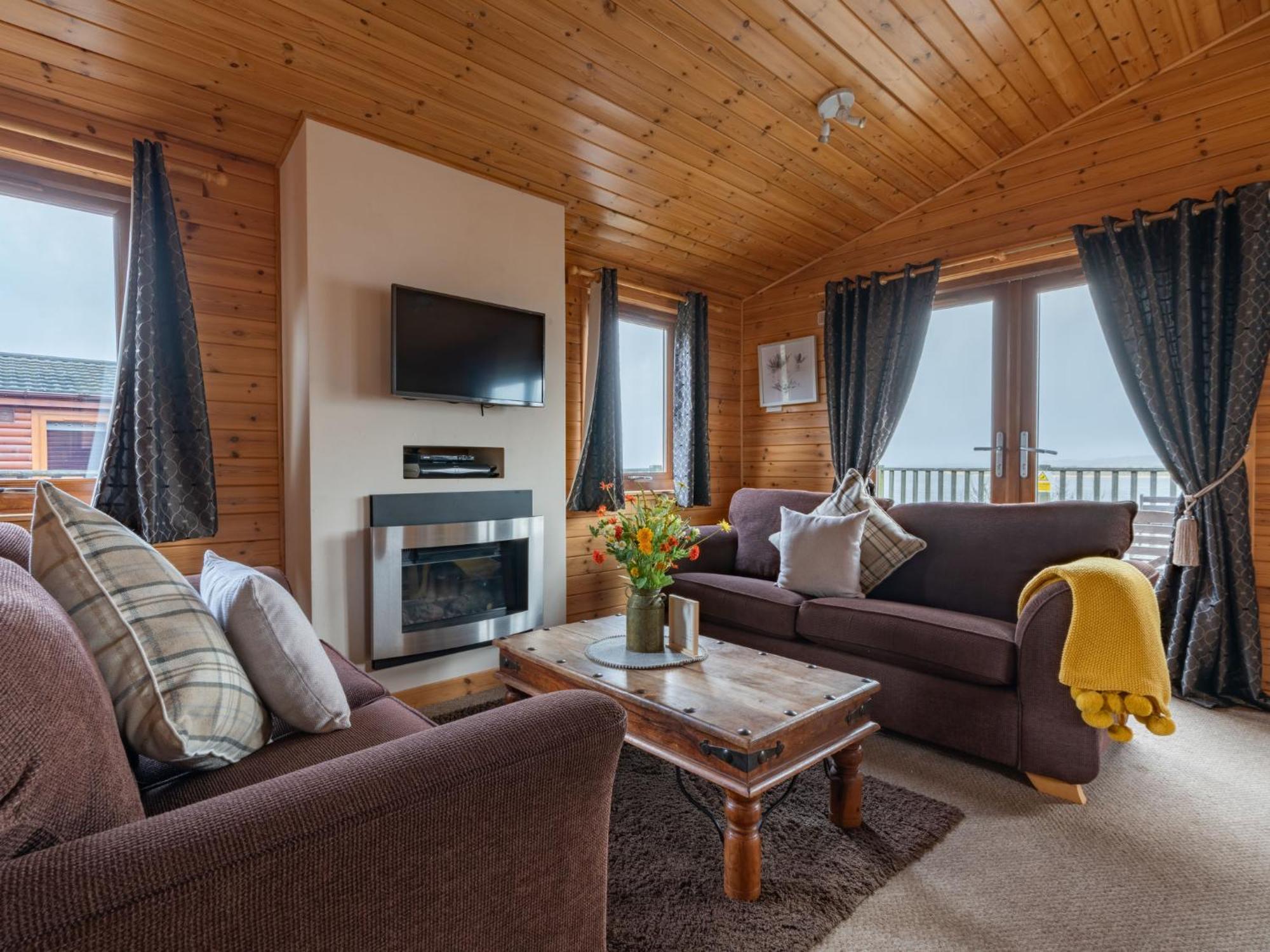 Chalet Loch Leven Lodge 10 By Interhome Kinross Dış mekan fotoğraf